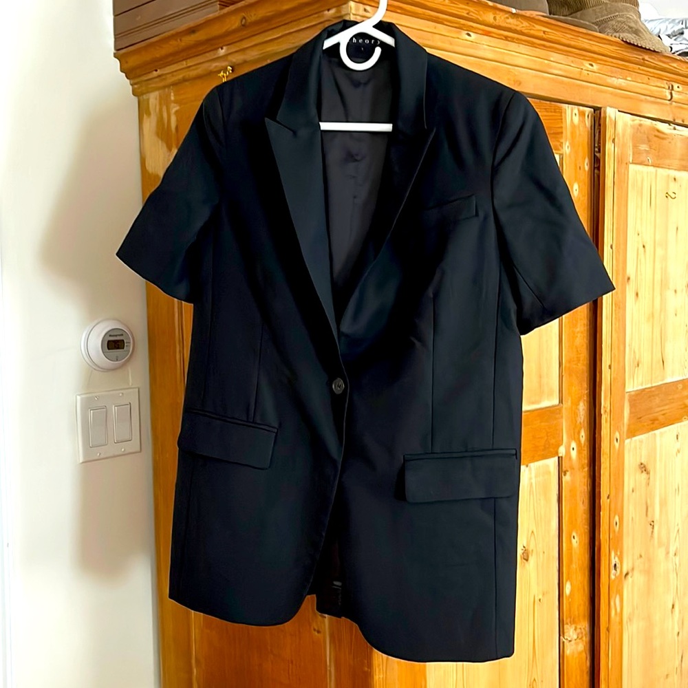 Theory womens 3-season black wool cap/short sleeve 1-button jacket blazer 4